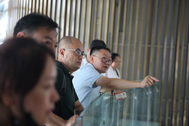 <strong>中天人力及天津濱海人才服務中心考察富納科技</strong>