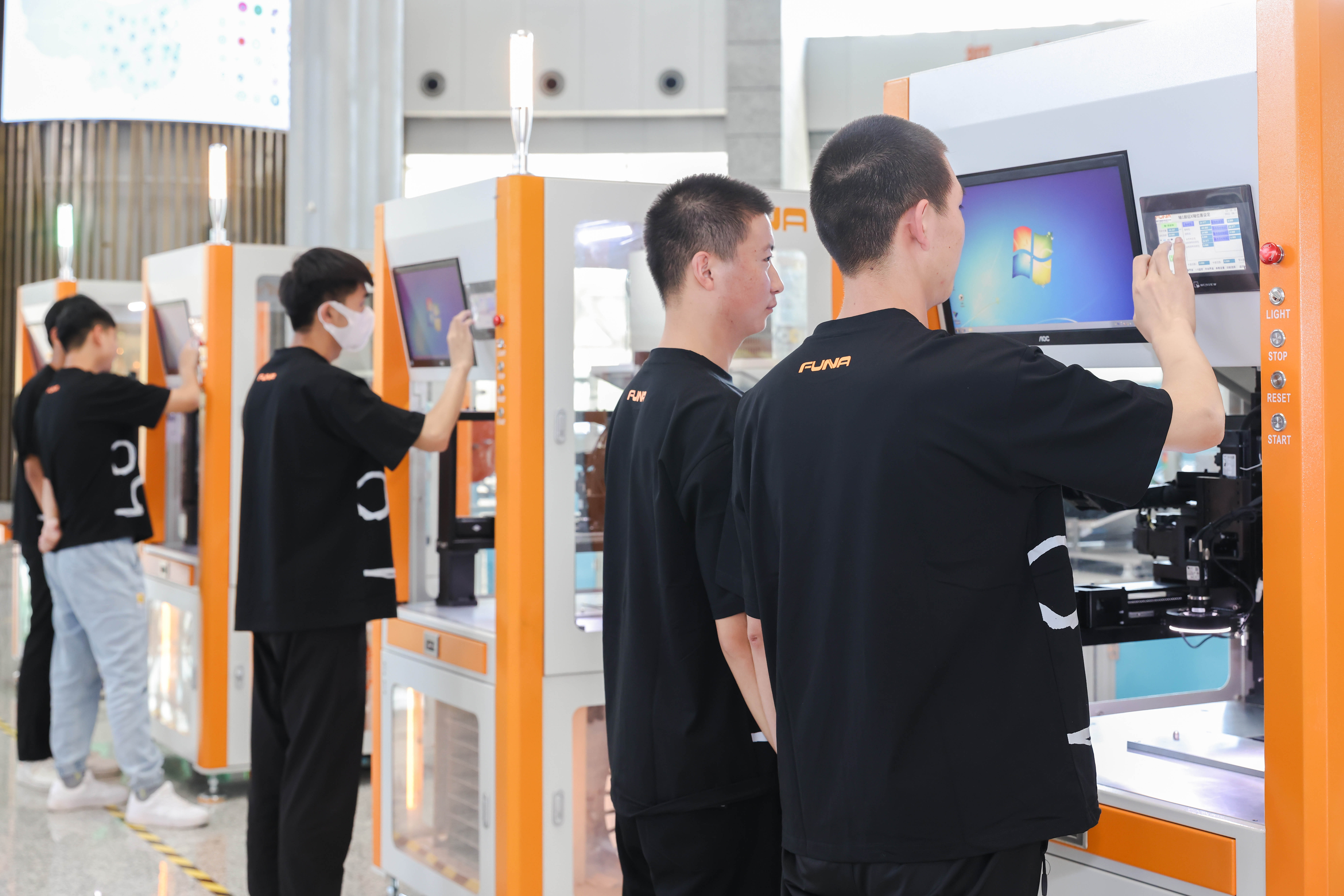 喜報(bào)|富納科技湖南分公司成功入選為湖南省第三批建設(shè)培育的產(chǎn)教融合型企業(yè)，納入湖南省產(chǎn)教融合型企業(yè)儲(chǔ)備庫(kù)！